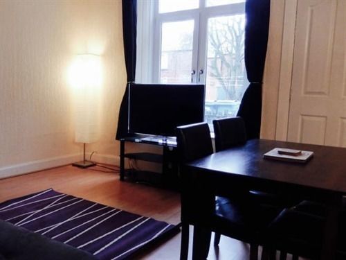 One Bedroom Apartment By Klass Living Serviced Accommodation Bellshill - Elmbank Street Apartment Exteriér fotografie
